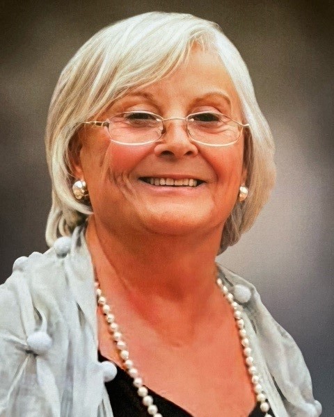 RAYMOND, Céline